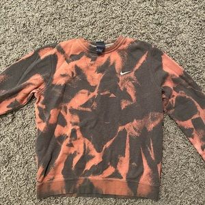 Size Large bleached nike crewneck!